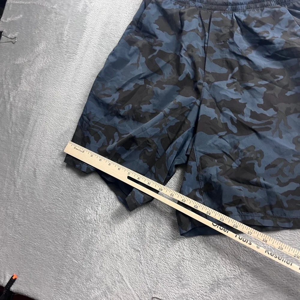 Lululemon Pace Breaker Linerless Shorts Mens Blue Camo 7 Inch Workout Running